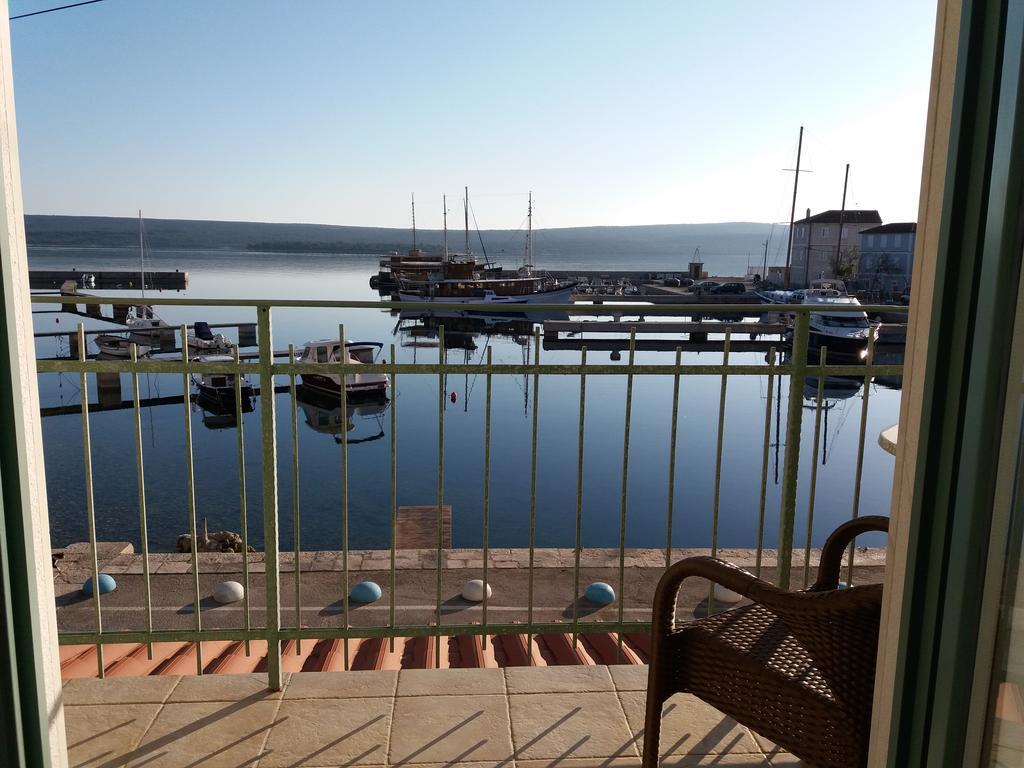 Hotel Televrin Nerezine Exteriör bild